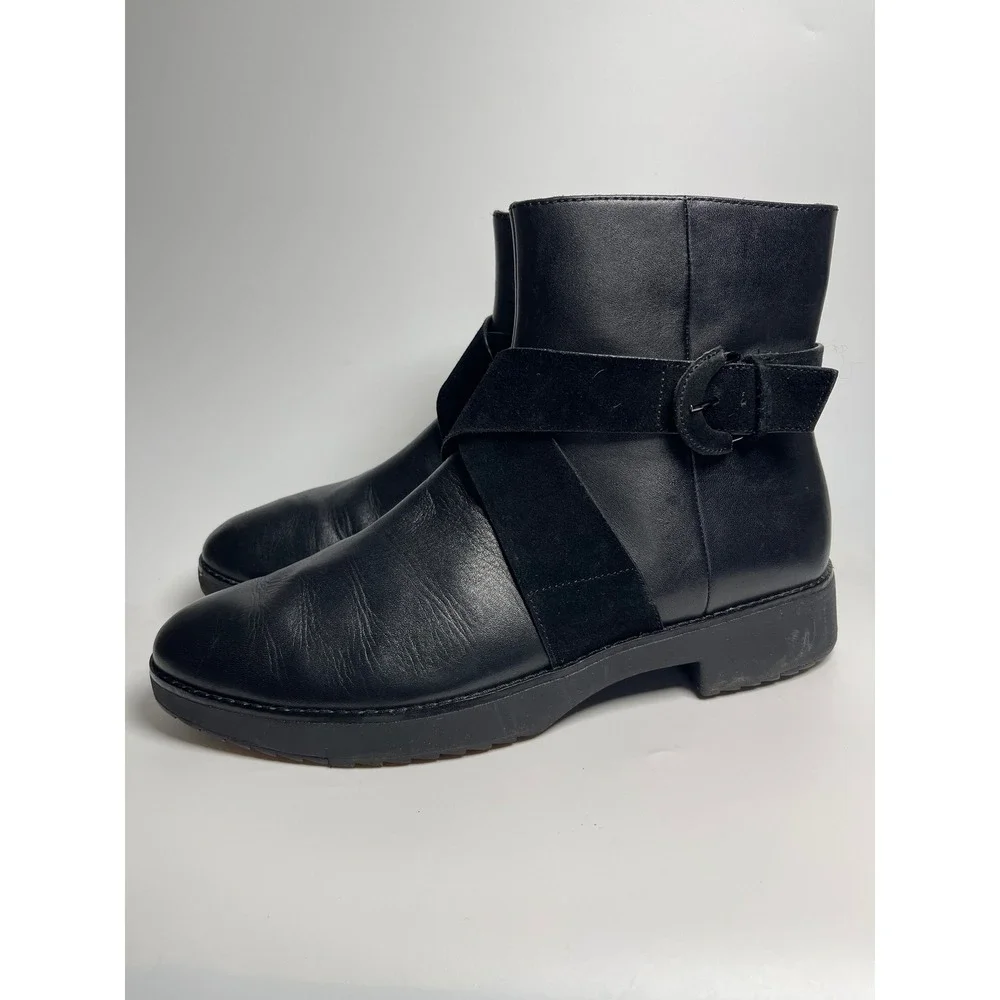 FitFlop Womens Black Leather Buckle Ankle Boots Side Zip Size 9 US